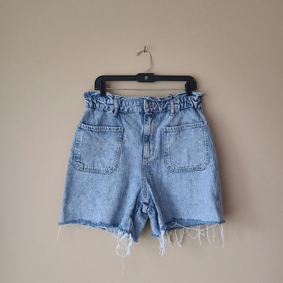Zara Jean shorts  high rise sz.10 women's - Picture 1 of 11